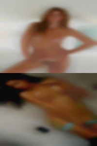 Party swingers wives at home.